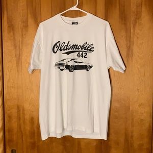 Vintage Oldsmobile T-shirt
